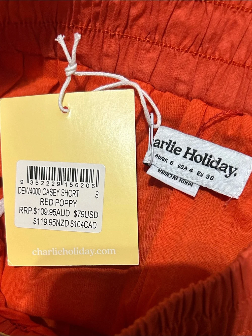 CHARLIE HOLIDAY Casey Short - Red Poppy Size 4 NWT